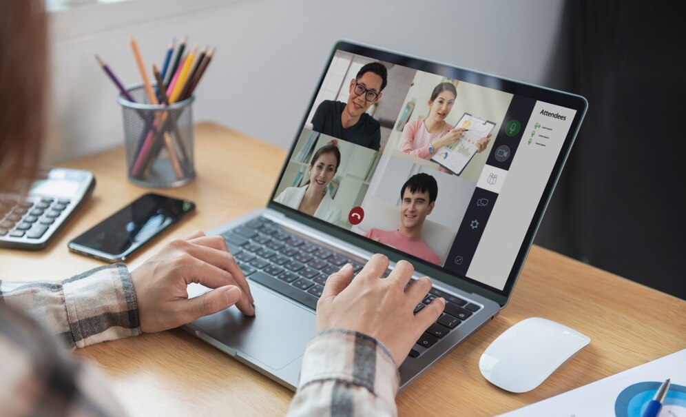 Virtual Office Mengelola Tim Remote dengan Lebih Efisien